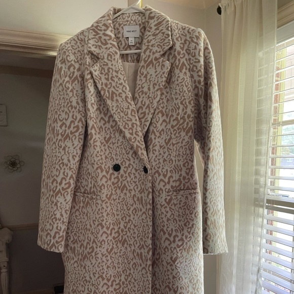 NWT - Picture 2 of 2